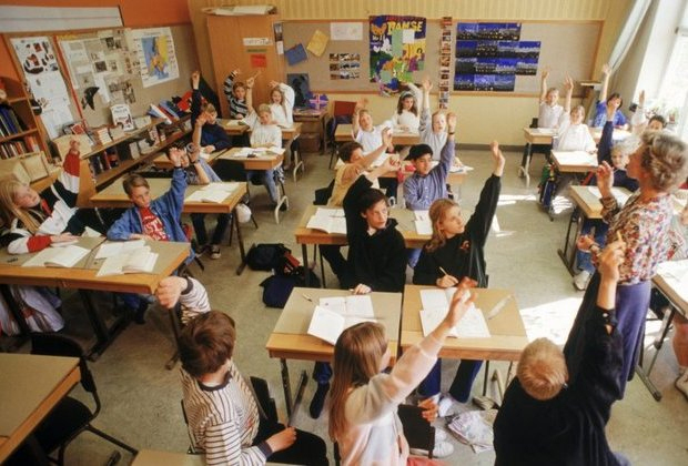 Σε σχολείο της Σουηδίας διδάσκουν τις «Δεκαέξι Συνήθειες του Μυαλού»
